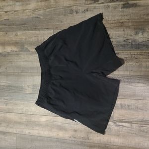 Test Model Abercrombie Active Shorts